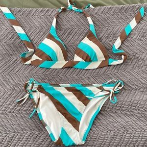 Victoria’s Secrets bikini. Cute strip halter top and bikini bottom.